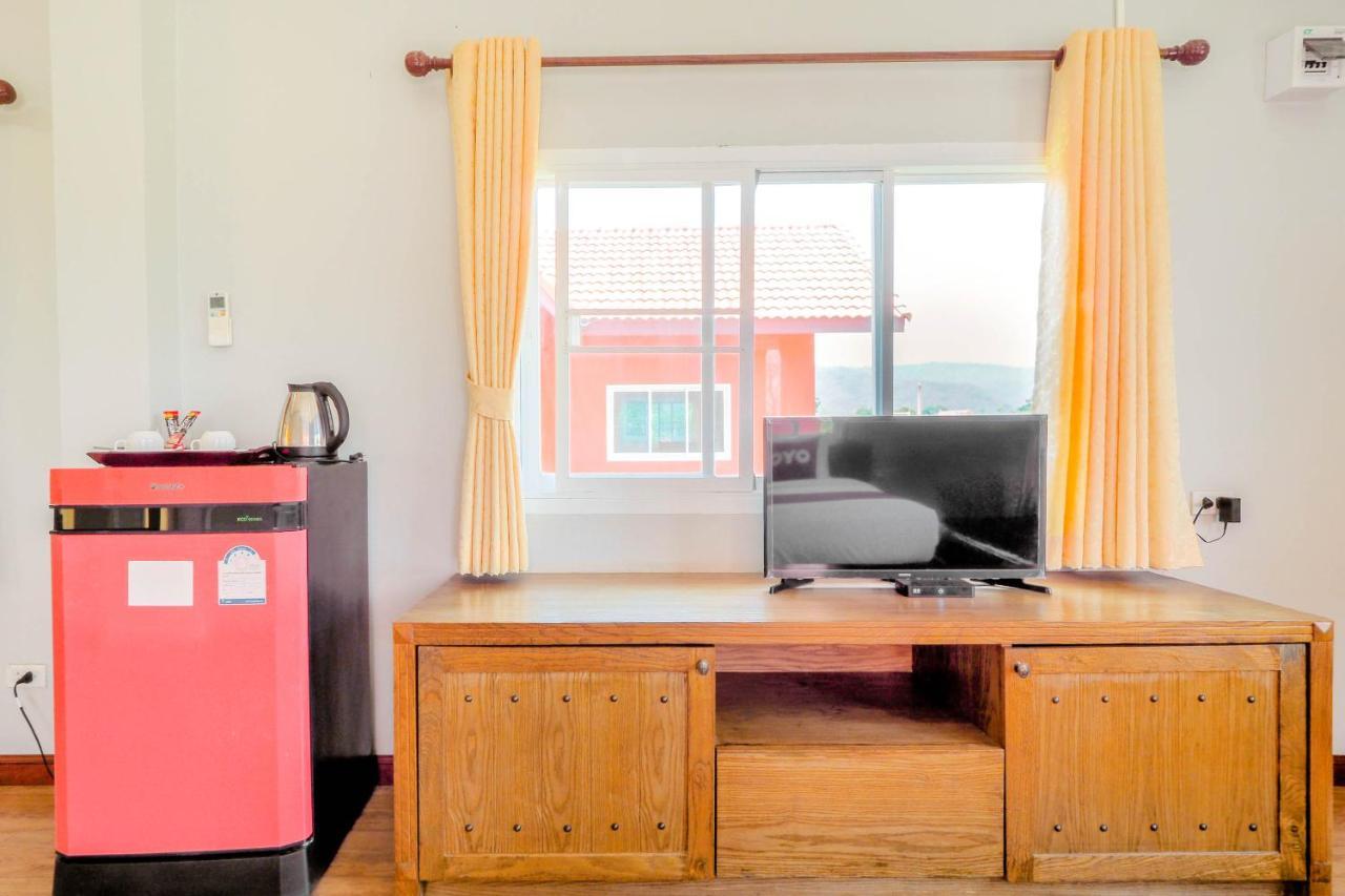 Oyo 748 Pada Homestay Mu Si Extérieur photo