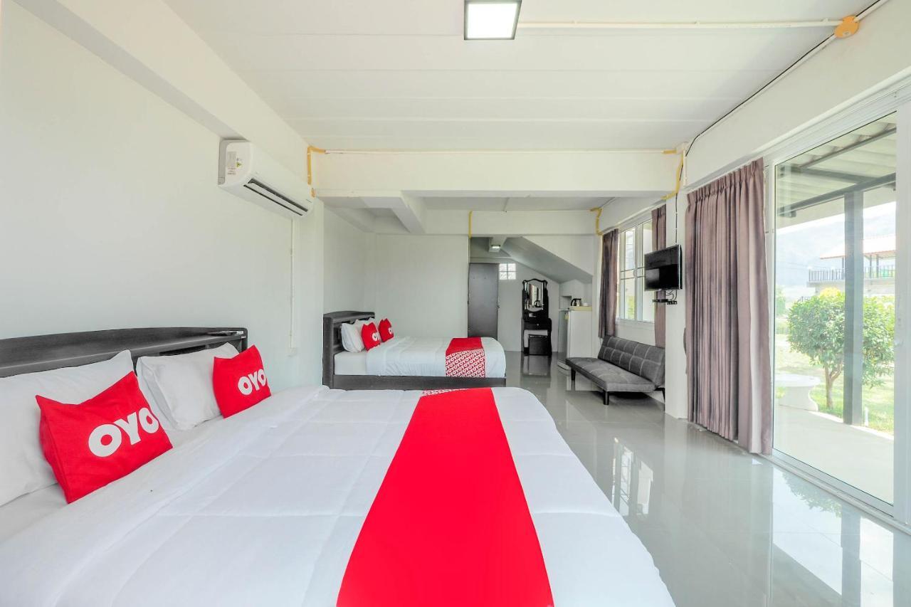 Oyo 748 Pada Homestay Mu Si Extérieur photo