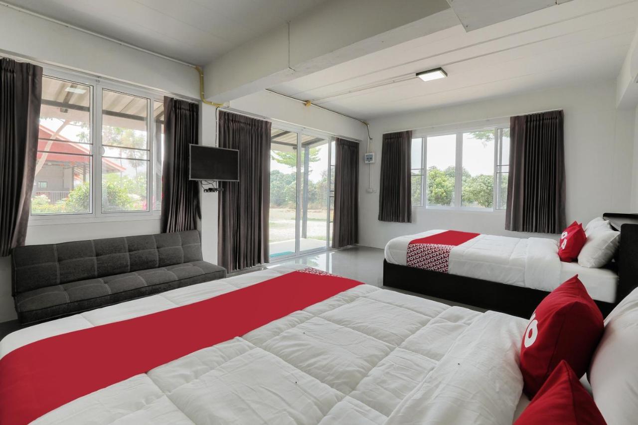 Oyo 748 Pada Homestay Mu Si Extérieur photo